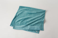 Load image into Gallery viewer, Harmonious Living with Water: Towels from the Senshu Region Roshichi Towel - Oasis Series Bath Towel