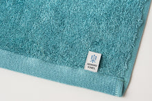 Load image into Gallery viewer, Harmonious Living with Water: Towels from the Senshu Region Roshichi Towel - Oasis Series Bath Towel