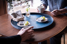 画像をギャラリービューアに読み込む, Round RaysTray L ホワイトシカモア藍染め