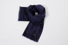 Load image into Gallery viewer, Karami-Ori Geometric Stole