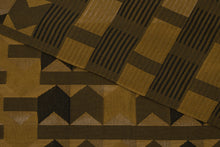Load image into Gallery viewer, Karami-Ori Geometric Stole