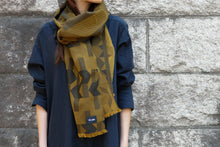 Load image into Gallery viewer, Karami-Ori Geometric Stole
