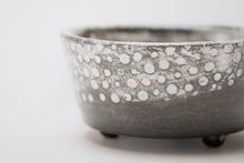 Load image into Gallery viewer, Daigo Kiln &lt;AKA to KURO&gt; BOWL
