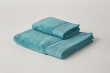 Load image into Gallery viewer, Harmonious Living with Water: Towels from the Senshu Region Roshichi Towel - Oasis Series Face Towel
