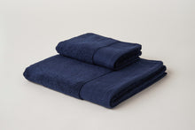 Load image into Gallery viewer, Harmonious Living with Water: Towels from the Senshu Region Roshichi Towel - Oasis Series Face Towel
