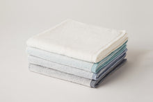 Load image into Gallery viewer, Harmonious Living with Water: Towels from the Senshu Region SHINTO TOWEL - Yukinone Series Bath Towel
