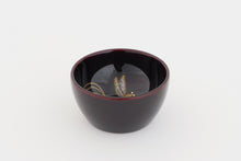 Load image into Gallery viewer, 〈Wajima Lacquerware〉Guinomi Sake Cup Sou-Tame
