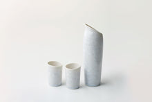 Load image into Gallery viewer, 〈=K+〉 HANA KESSHO ITTACHI SAKE SET
